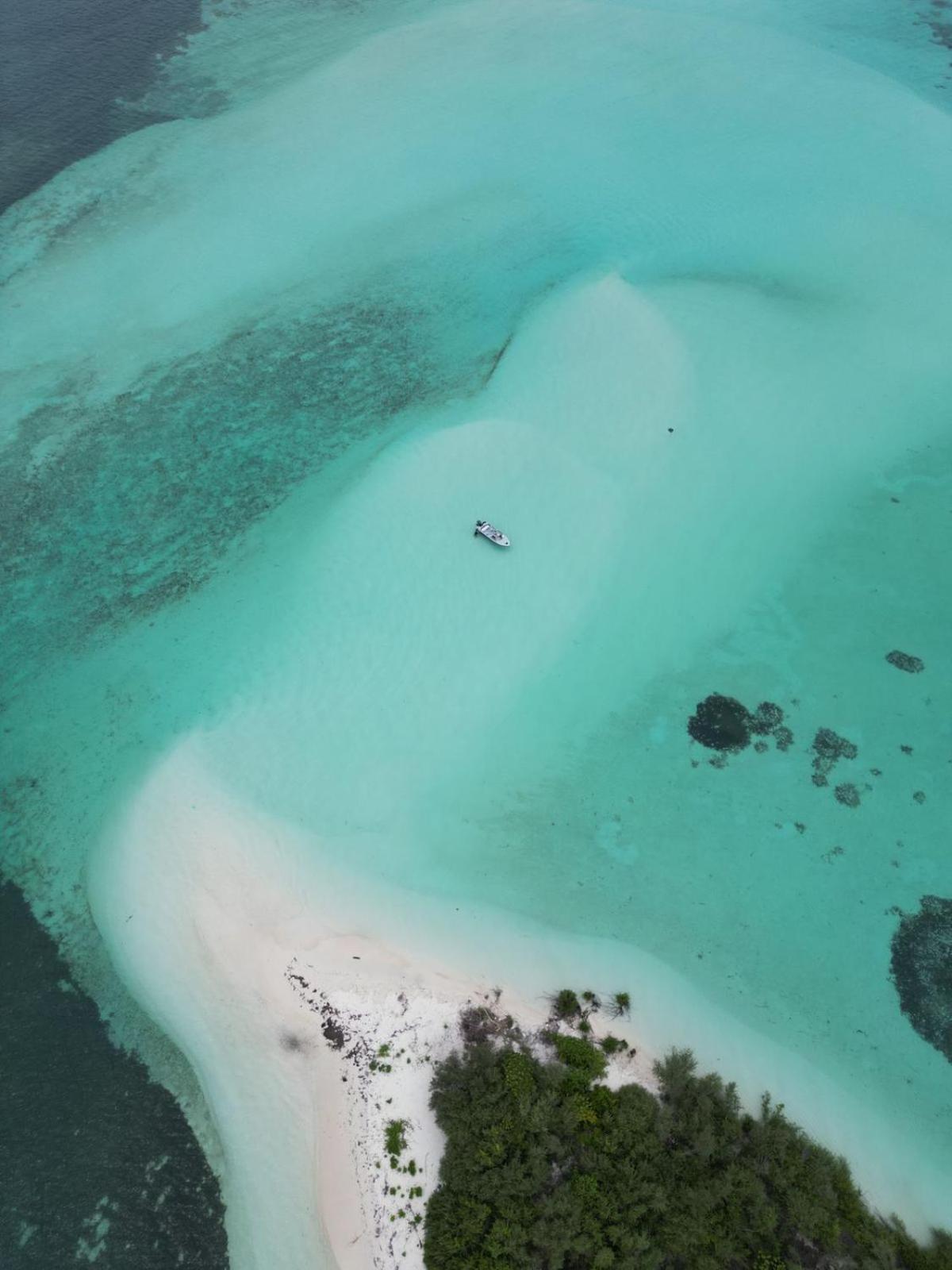 Isla Retreat 호텔 Fehendhoo 외부 사진